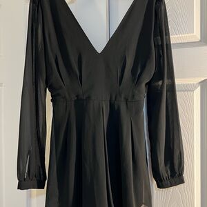 Xtaren Elegant Black V-Neck Jumpsuit